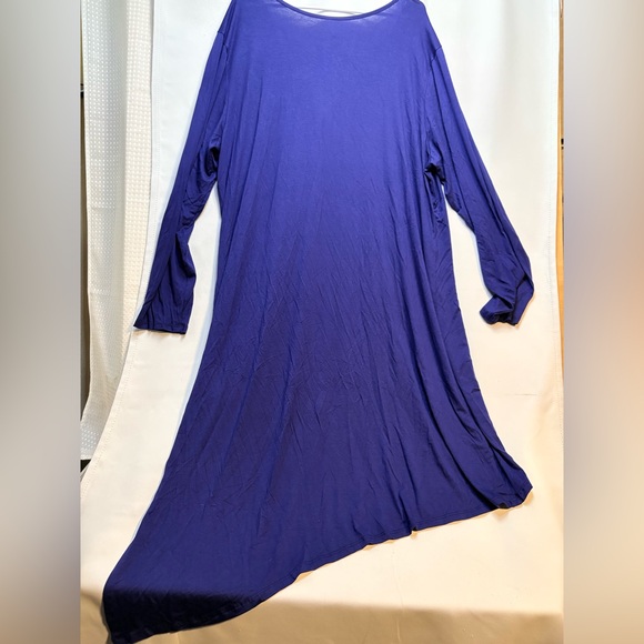 Long Sleeve Knee Length Asymmetrical Plus Size Tunic Top navy color - Picture 3 of 6